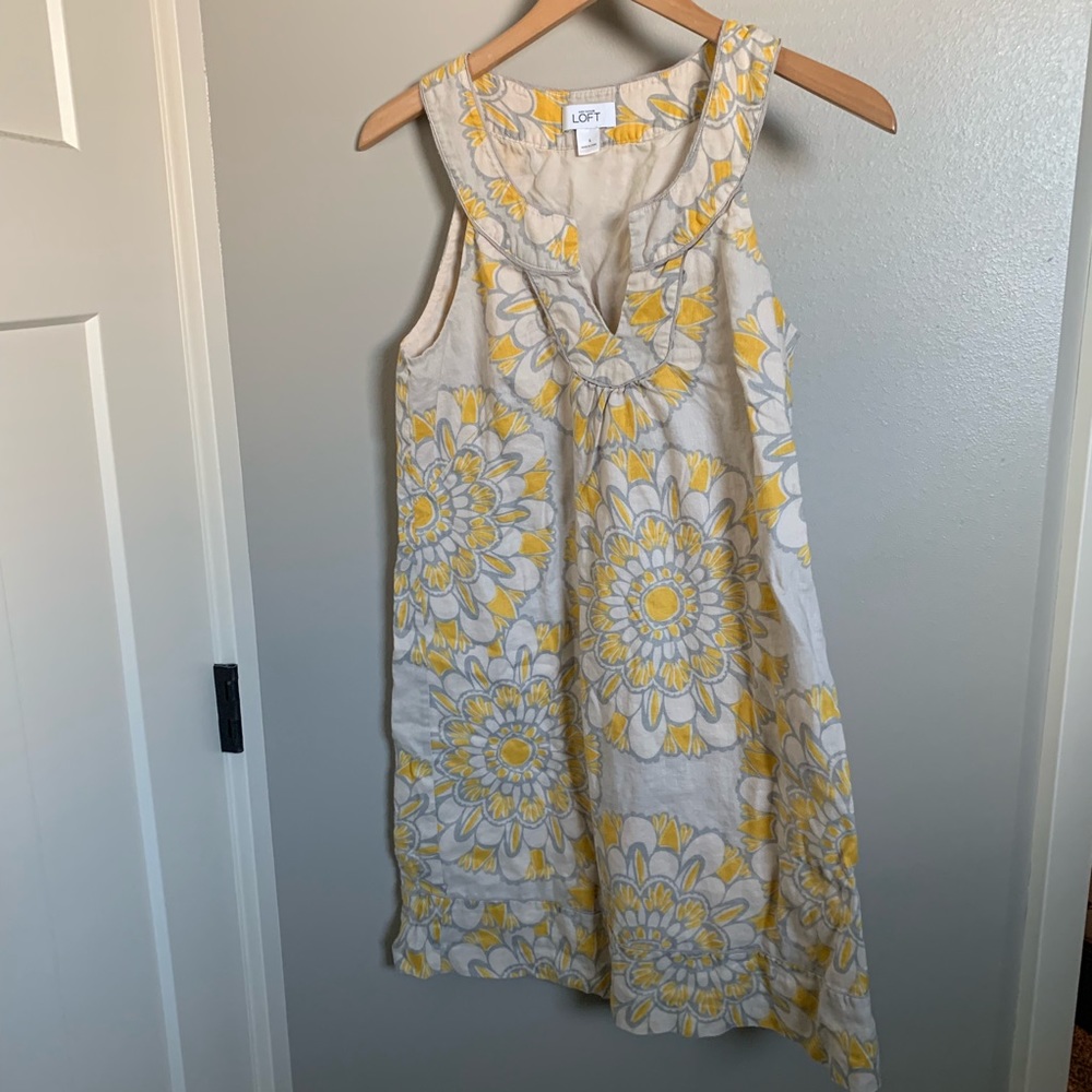 Casual linen LOFT dress